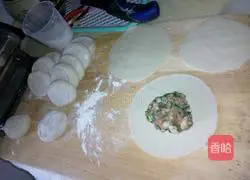 Illustration of how to make big meat buns 7