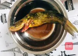 Yellow bone fish tomato soup recipe illustration 1