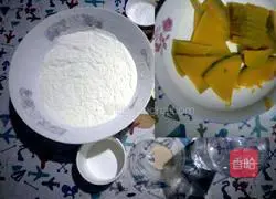 Illustration of how to make Acacia red bean and pumpkin buns 1