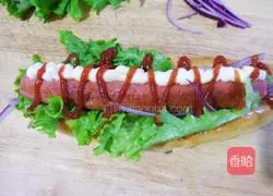 Illustration of making homemade sausage hot dogs 15