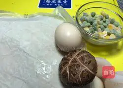 Egg hand pizza Illustration of how to make pizza 1