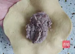 Illustration of how to make red bean paste buns 7