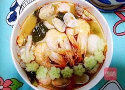 Tom Yum Soup Recipe Illustration 11