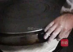 Shandong University Illustration of making pancakes 11