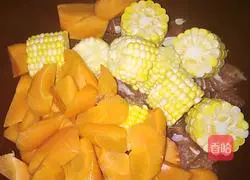 Illustration of how to make sweet summer soup 1