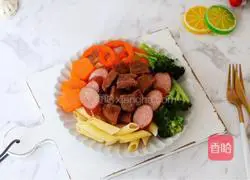 Illustration of how to make steak-covered pasta 12