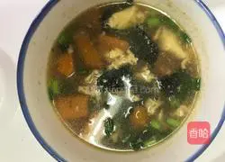 Pumpkin, seaweed and egg drop soup recipe 7