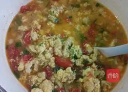 Illustration of how to make tomato, meat and egg soup 9