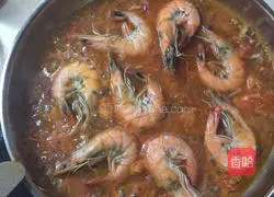 Illustration of how to make spaghetti bolognese 9