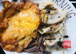 Illustration of how to make cabbage and fungus dumplings 4