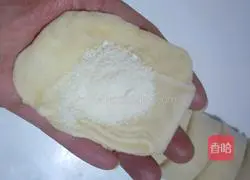 Illustration of how to make crispy sesame sugar biscuits 14