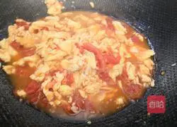 Illustration of how to make tomato and egg noodles 4