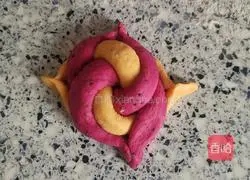 Illustration of How to Make Steamed Buns by Greedy Little Friend 5