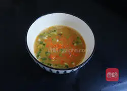 Illustration of how to make oatmeal and egg braised cakes 5