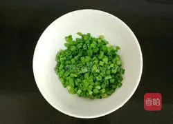 Illustration of how to make dumpling skin version of seasonal vegetable meatloaf 9