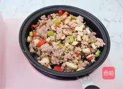 Illustration of how to make noodles with mushroom meat sauce 8