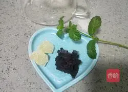 Big Rose Mint Tea Recipe Illustration 1