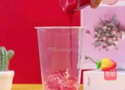 Recipe for lemongrass and berry fruit tea Illustration 5