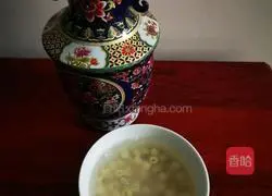 Illustration of how to make glutinous rice and lotus seed soup 2