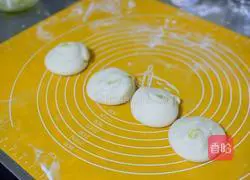 Illustration of how to make egg cakes 6
