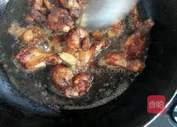 Illustration of how to make Coke Chicken Legs 3