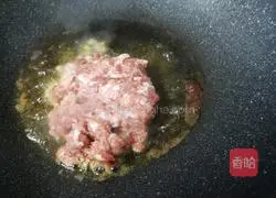 Fried Illustration of making soy noodles 8