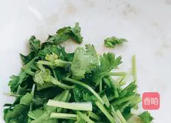 Illustration of how to make spicy tofu skin 1