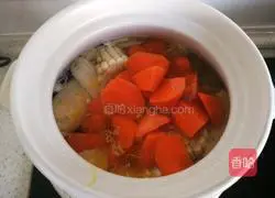 Illustration of how to make shrimp and corn tonic soup 13