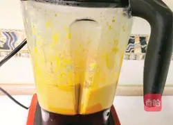 Illustration of how to make Western-style cream pumpkin soup 10