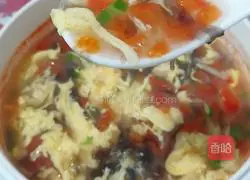 Illustration of tomato, seaweed and egg drop soup 10