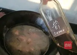 Illustration of how to cook ribs, braised beans and noodles 6