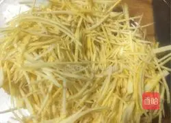 Illustration of how to make homemade honey grapefruit tea 4