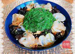 Illustration of how to make cold seaweed and black and white fungus (gastrointestinal cleaner) 13