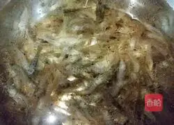 Illustration of how to make drunken shrimps 2