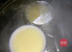 Illustration of how to make egg custard 2