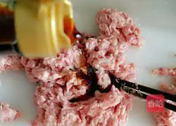 Fried Dumplings with Chives, Shrimp and Rosette#New Year's Eve Dinner Recipe Illustration 3