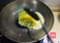 Illustration of how to make egg and tomato noodle soup 7