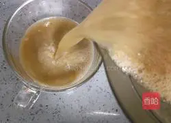 Illustration of how to make tomato and cucumber raw drink 11