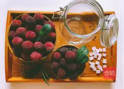 Illustration of how to make bayberry wine 2