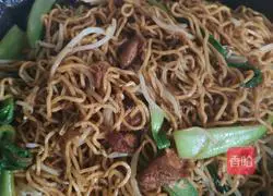 Illustration of home-style fried noodles 8