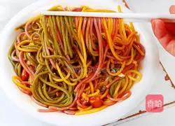 Illustration of low-calorie summer cold noodles 13