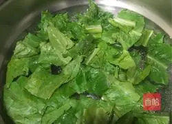 Illustration of how to make shrimp wonton noodles 3