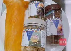 Flower maw and dendrobium double ginseng soup Illustration of how to make ginseng soup 1