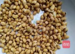 Illustration of making big bone winter melon and soybean soup 1