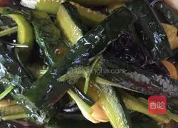 Cold cucumber Illustration of practice 14