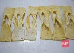 Illustration of how to make orange peel and sesame egg powder 7