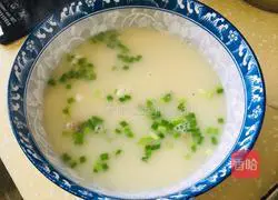 Wild crucian carp soup recipe 5