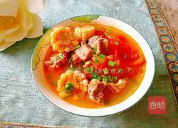 Illustration of how to make tomato and corn pork ribs soup 15