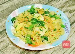 Illustration of how to make ham and egg fried cheese noodles 22