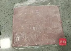 Illustration of how to make cocoa taro paste shell buns 2